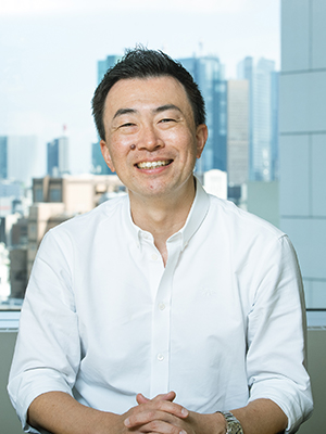 菅原 氏